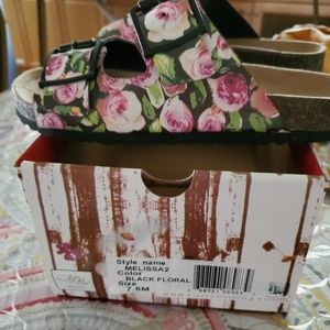 Women's  Melissa2 Black Coral Sandals